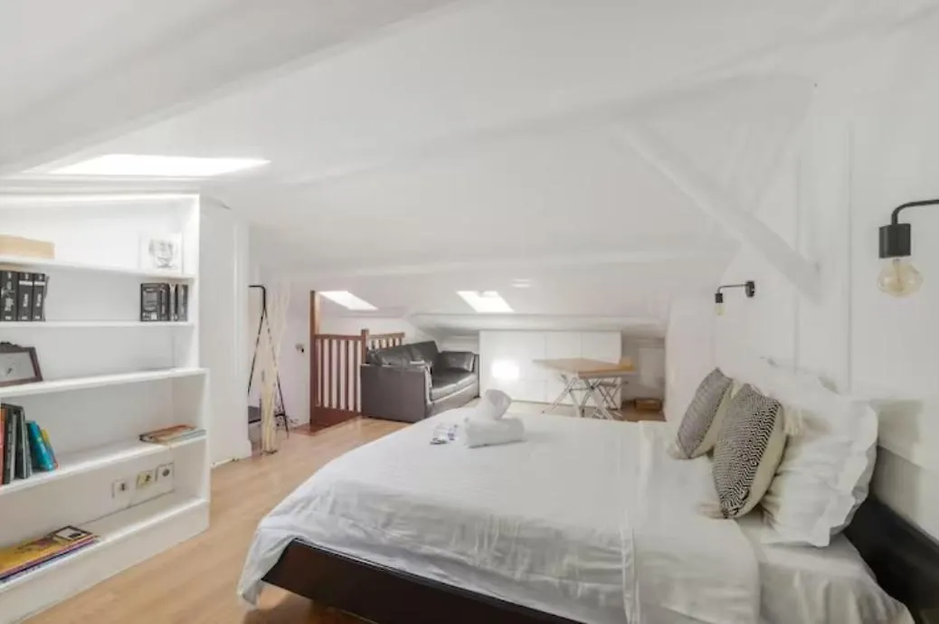 M-Otel - Groupes & Familles - 5 Min Montmartre Paris 0*,  France